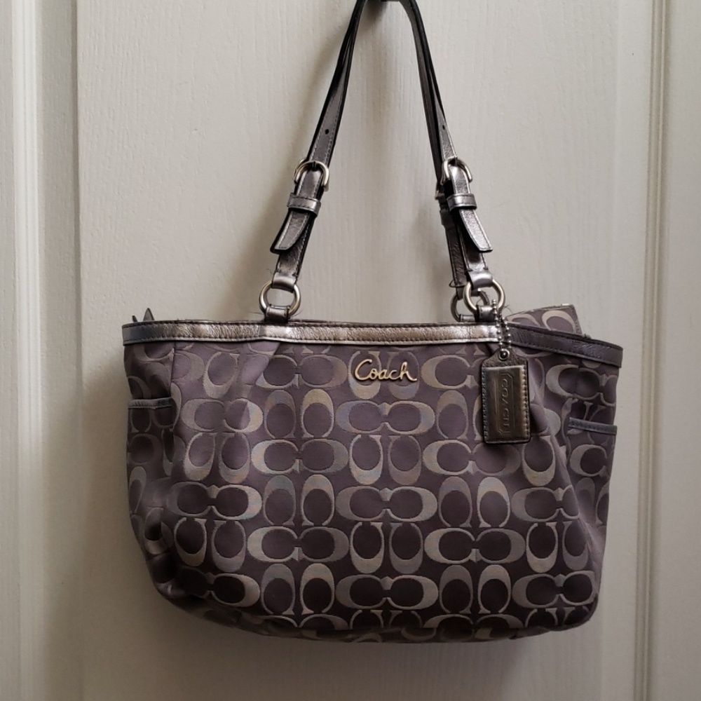 Coach handbag